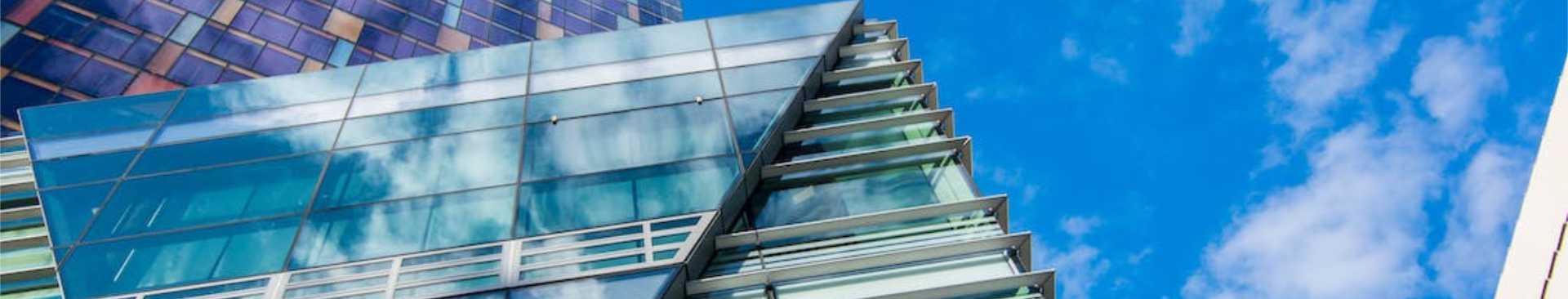 Liên hệ với chúng tôi